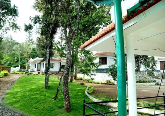 Spice Villas Holiday Udumbanshola Bagian luar foto