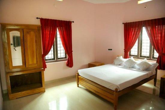 Spice Villas Holiday Udumbanshola Bagian luar foto